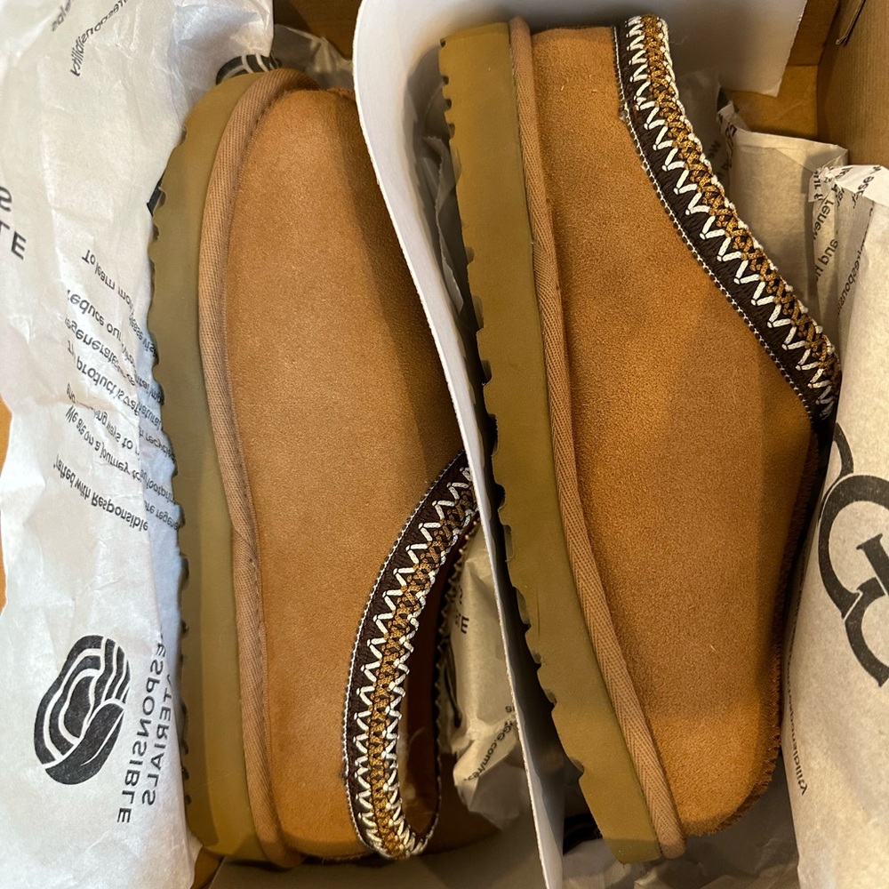 Uggs Tasman Slippers